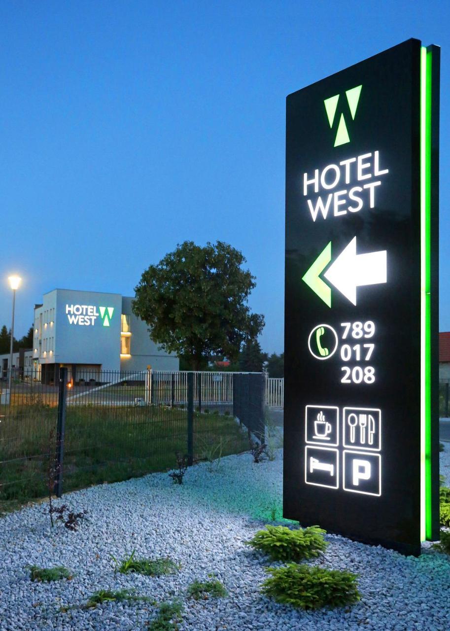 Poznan West Hotel - Airport Exterior foto